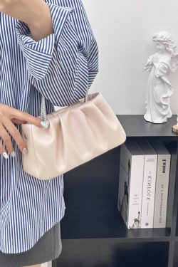 Wrinkled Cloud Bag for Women - 2023 Summer Niche Design, Trendy Crossbody Handbag with Chain, Versatile Fashion Accessory