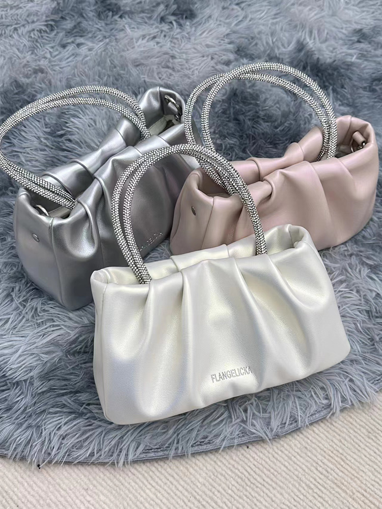 Wrinkled Cloud Bag for Women - 2023 Summer Niche Design, Trendy Crossbody Handbag with Chain, Versatile Fashion Accessory Wrinkled Cloud Bag for Women - 2023 Summer Niche Design, Trendy Crossbody Handbag with Chain, Versatile Fashion Accessory
