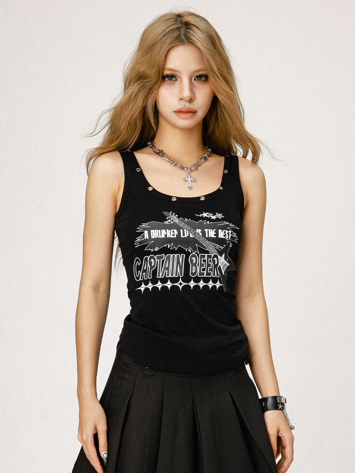 Y2K American Style Slim Fit Tank Top for Women - Beer Team Captain Graphic Summer Fashion 2025 Y2K American Style Slim Fit Tank Top for Women - Beer Team Captain Graphic Summer Fashion 2025