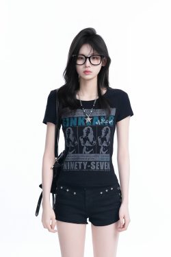 Y2K Dark Style Slim Short-Sleeve T-Shirt for Women - Fitted Base Layer Top for Petite Figures with Unique Mountain Quote Design