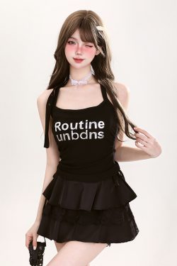 Y2K Halter Neck Sleeveless Summer Tank Top for Women - Hot and Spicy American Style Fashion Essential