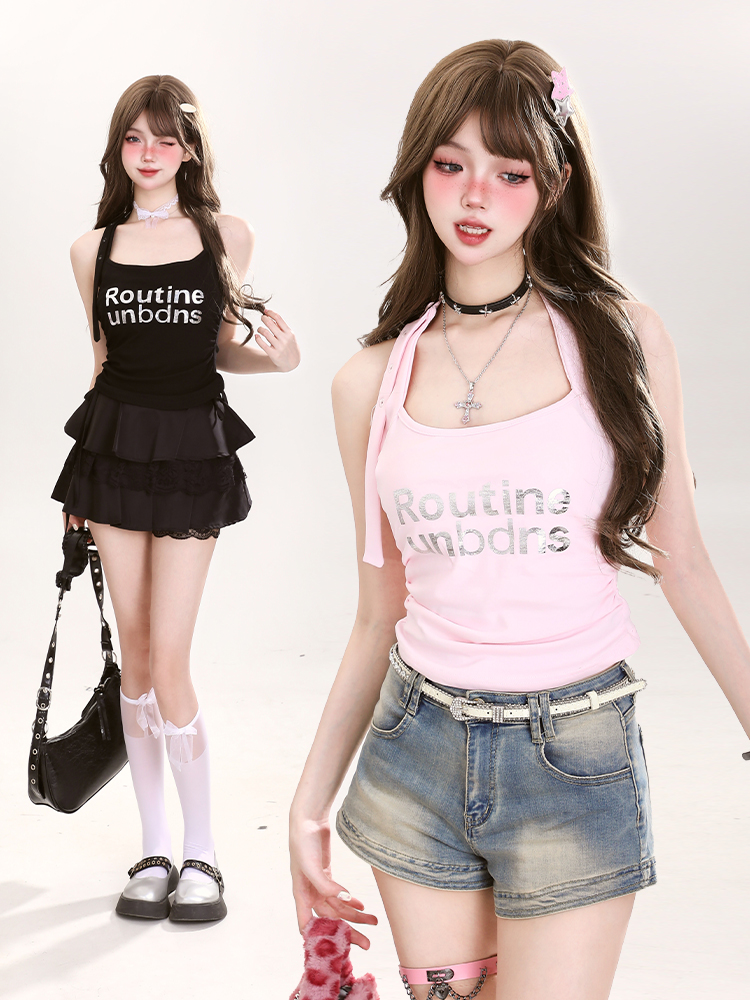 Y2K Halter Neck Sleeveless Summer Tank Top for Women - Hot and Spicy American Style Fashion Essential Y2K Halter Neck Sleeveless Summer Tank Top for Women - Hot and Spicy American Style Fashion Essential