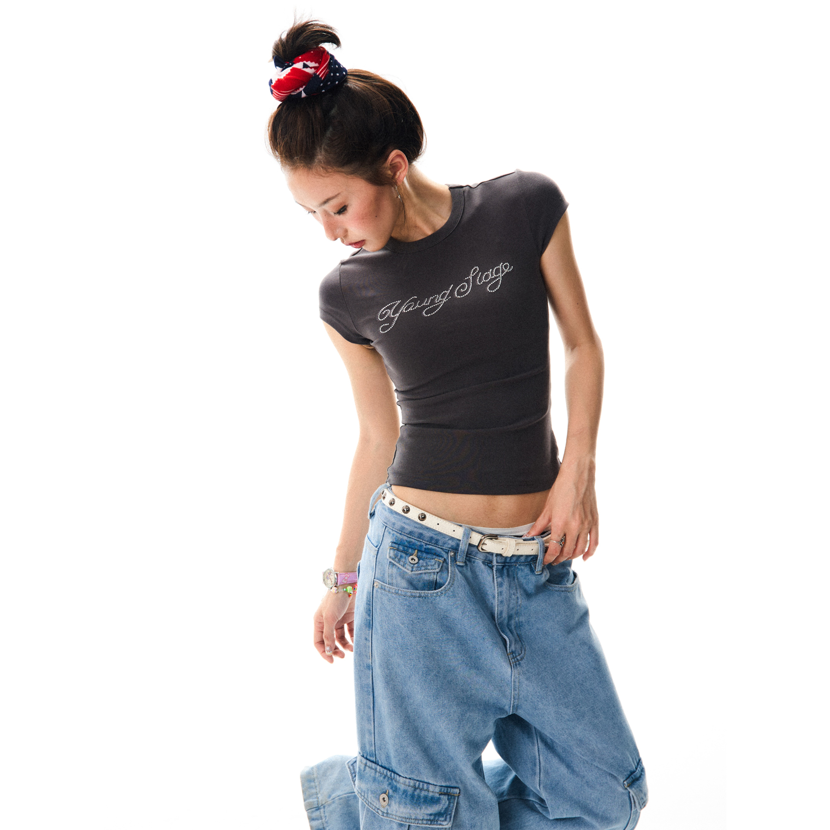 Yellow Rhinestone Short Sleeve T-Shirt for Women, Slim-Fit Cropped Top, Summer Fashion, Trendy Y2K Style Yellow Rhinestone Short Sleeve T-Shirt for Women, Slim-Fit Cropped Top, Summer Fashion, Trendy Y2K Style