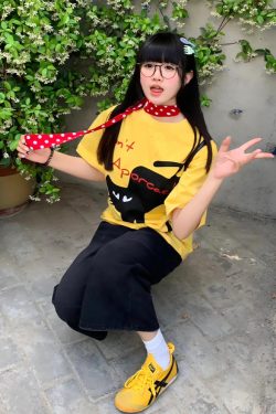 Yellow Short Sleeve T-Shirt for Women - Summer Lazy Cat Print, Loose Fit Round Neck Top, American Style, Casual Everyday Wear