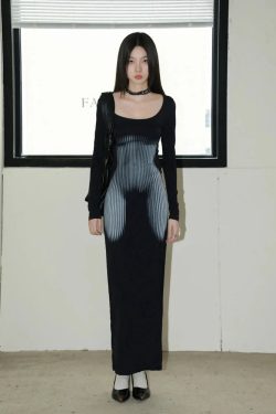 Style Core Aesthetics, New Style Trends - 3D Body Print Maxi Dress