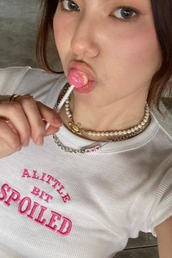 Style Core Aesthetics, New Style Trends - A Little Bit Spoiled Crop Top