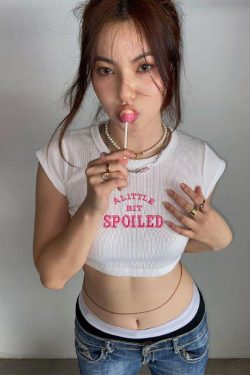 Style Core Aesthetics, New Style Trends - A Little Bit Spoiled Crop Top