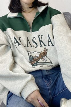 Style Core Aesthetics, New Style Trends - Alaska Zip Up Sweatshirt