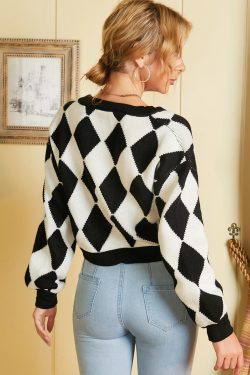 Style Core Aesthetics, New Style Trends - Argyle Knitted Cardigan