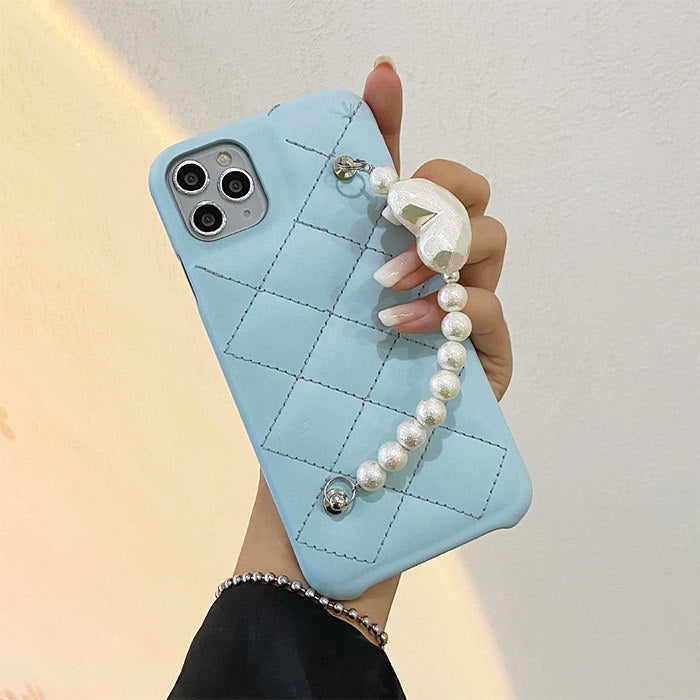 Style Core Aesthetics, New Style Trends - Baby Blue Pearl Chain iPhone Case Style Core Aesthetics, New Style Trends - Baby Blue Pearl Chain iPhone Case