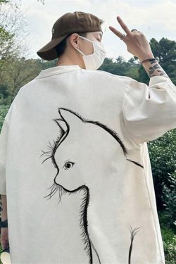 Style Core Aesthetics, New Style Trends - Back Printed Cat Tee