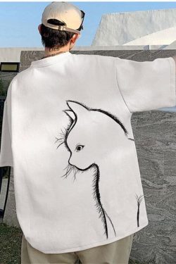 Style Core Aesthetics, New Style Trends - Back Printed Cat Tee
