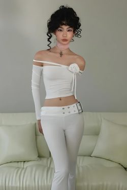 Style Core Aesthetics, New Style Trends - Baddie Rose Asymmetric Off Shoulder Top