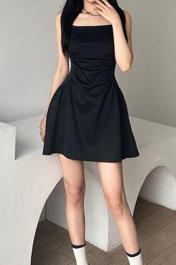 Style Core Aesthetics, New Style Trends - Black Sleeveless Mini Dress