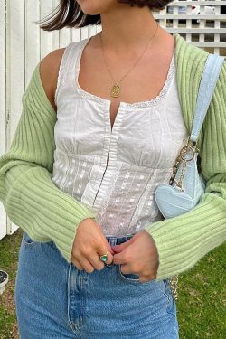 Style Core Aesthetics, New Style Trends - Broderie Lace Trim Crop Tank Top