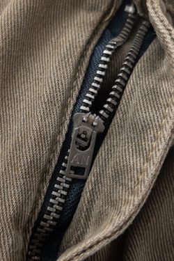 Style Core Aesthetics, New Style Trends - 'Buttons' Jeans