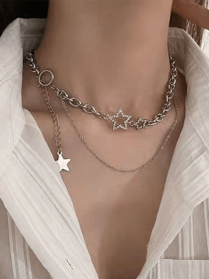 Style Core Aesthetics, New Style Trends - Collier Chaîne Superposée à Décor d'Étoile Strassée Style Core Aesthetics, New Style Trends - Collier Chaîne Superposée à Décor d'Étoile Strassée