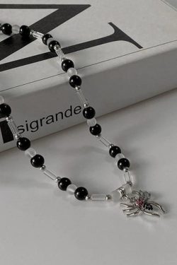 Style Core Aesthetics, New Style Trends - Collier de perles pendentif araignée