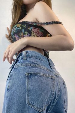 Style Core Aesthetics, New Style Trends - Cottagecore Lace Detailed Corset Top