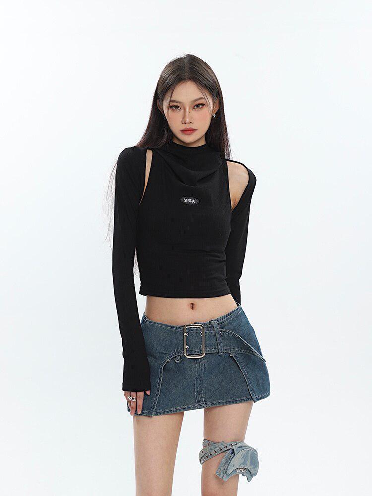 Style Core Aesthetics, New Style Trends - Cowl Collar Cut-Out Crop Top Style Core Aesthetics, New Style Trends - Cowl Collar Cut-Out Crop Top