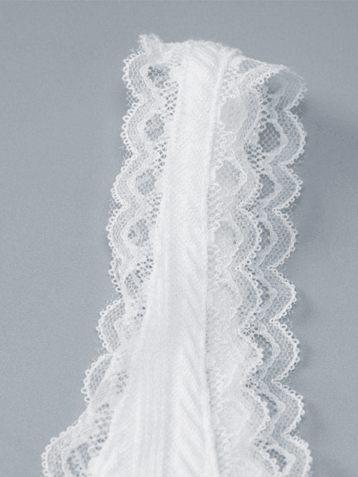 Style Core Aesthetics, New Style Trends - Cropped Lace Trim White Tank Top Style Core Aesthetics, New Style Trends - Cropped Lace Trim White Tank Top