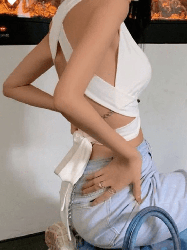 Style Core Aesthetics, New Style Trends - Cross Over Backless Cropped Tank Top Style Core Aesthetics, New Style Trends - Cross Over Backless Cropped Tank Top