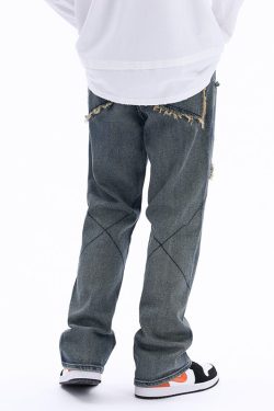 Style Core Aesthetics, New Style Trends - 'Crossed' Jeans