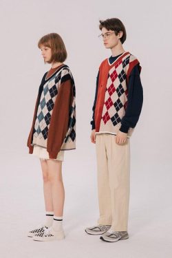 Style Core Aesthetics, New Style Trends - Dark Academia Half Argyle Sweater Vest