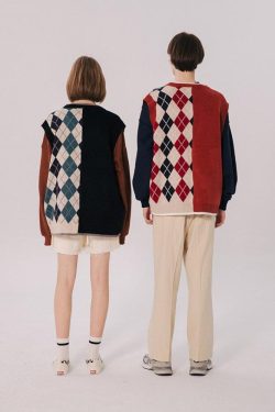 Style Core Aesthetics, New Style Trends - Dark Academia Half Argyle Sweater Vest