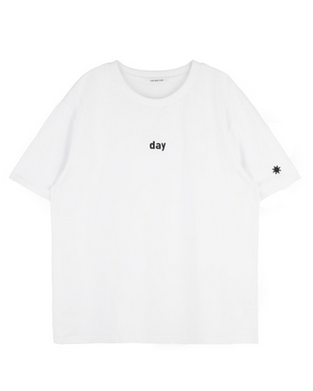 Style Core Aesthetics, New Style Trends - Day & Night T-Shirt Style Core Aesthetics, New Style Trends - Day & Night T-Shirt