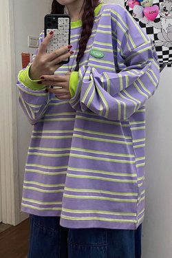 Style Core Aesthetics, New Style Trends - Drain You Striped Sweatshirt