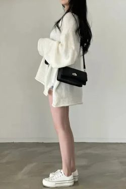 Style Core Aesthetics, New Style Trends - Extra Long Sleeve Loose Sweater