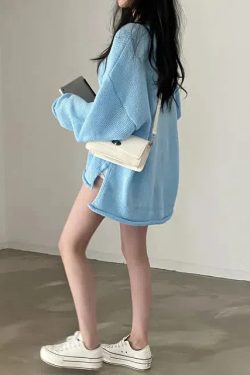 Style Core Aesthetics, New Style Trends - Extra Long Sleeve Loose Sweater