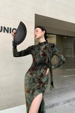 Style Core Aesthetics, New Style Trends - Fairycore Floral Slit Qipao Mini Dress