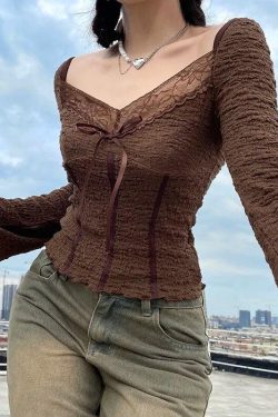 Style Core Aesthetics, New Style Trends - Fairycore Lace Detailed Shirred Top