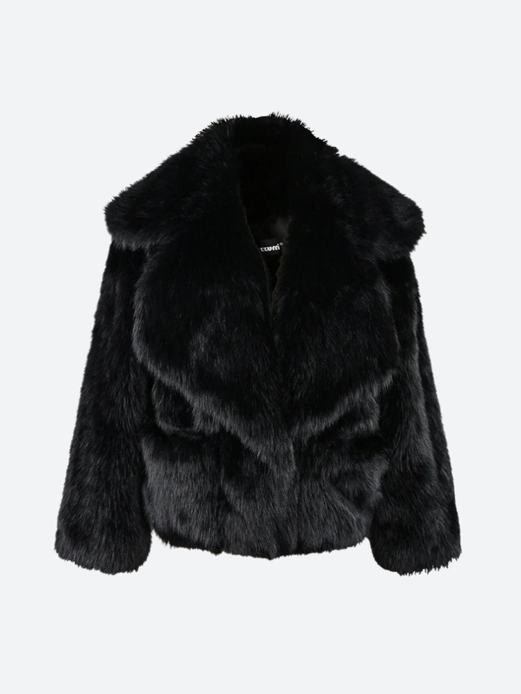 Style Core Aesthetics, New Style Trends - Faux Fur Jacket Style Core Aesthetics, New Style Trends - Faux Fur Jacket
