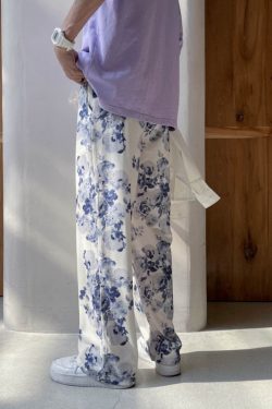 Style Core Aesthetics, New Style Trends - Flower Printed Casual Pants
