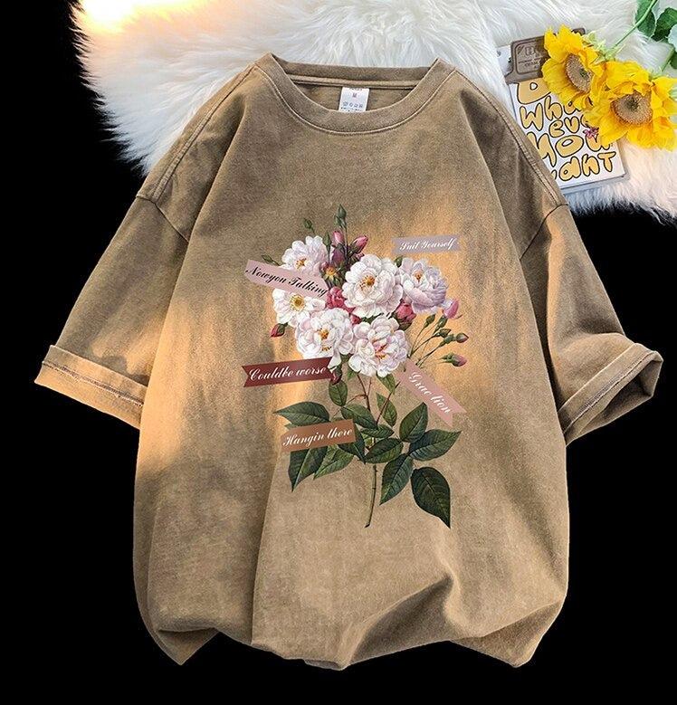 Style Core Aesthetics, New Style Trends - Flowers Tee Style Core Aesthetics, New Style Trends - Flowers Tee