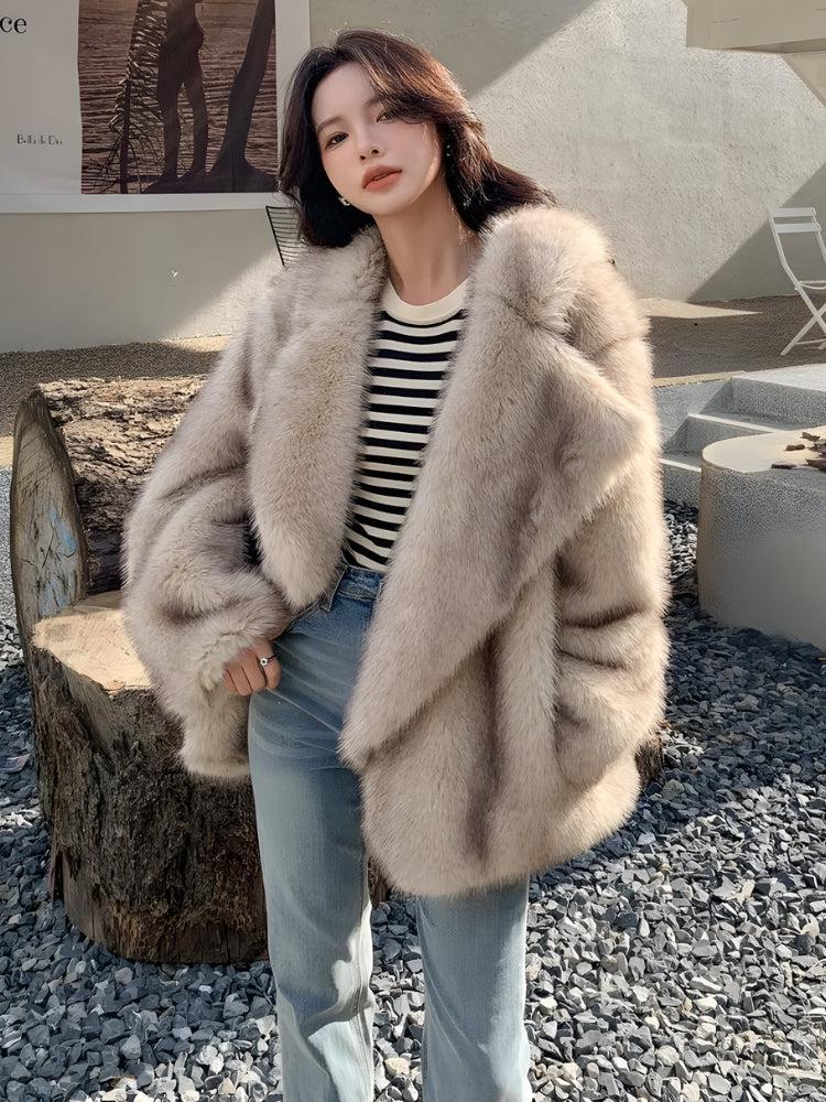 Style Core Aesthetics, New Style Trends - Fluffy Faux Fur Jacket Style Core Aesthetics, New Style Trends - Fluffy Faux Fur Jacket