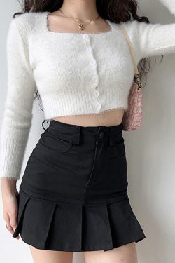 Style Core Aesthetics, New Style Trends - Fuzzy Cropped Cardigan