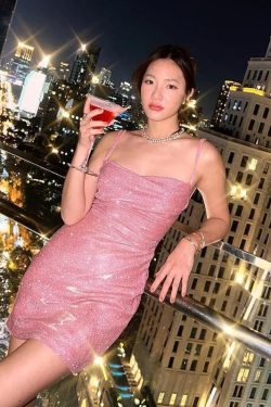 Style Core Aesthetics, New Style Trends - Glitter Backless Mini Dress