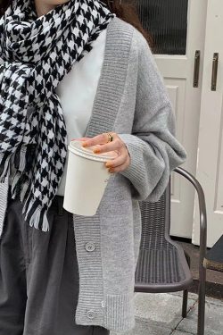 Style Core Aesthetics, New Style Trends - Good Manners Houndstooth Scarf