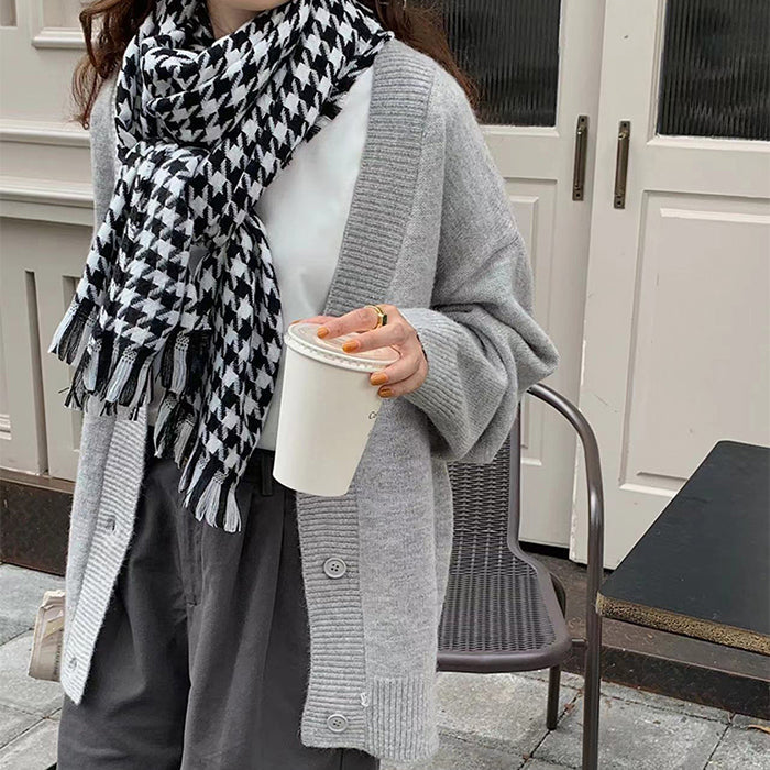Style Core Aesthetics, New Style Trends - Good Manners Houndstooth Scarf Style Core Aesthetics, New Style Trends - Good Manners Houndstooth Scarf