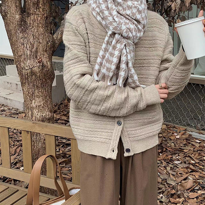 Style Core Aesthetics, New Style Trends - Good Manners Houndstooth Scarf Style Core Aesthetics, New Style Trends - Good Manners Houndstooth Scarf