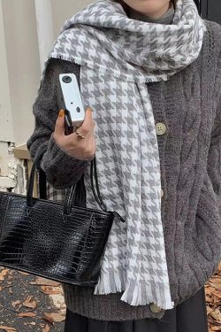 Style Core Aesthetics, New Style Trends - Good Manners Houndstooth Scarf