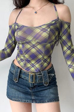 Style Core Aesthetics, New Style Trends - Gossip Goes Around Halter Top