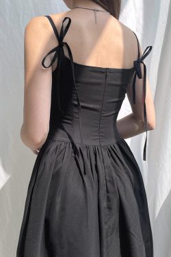 Style Core Aesthetics, New Style Trends - Goth Strap Maxi Dress
