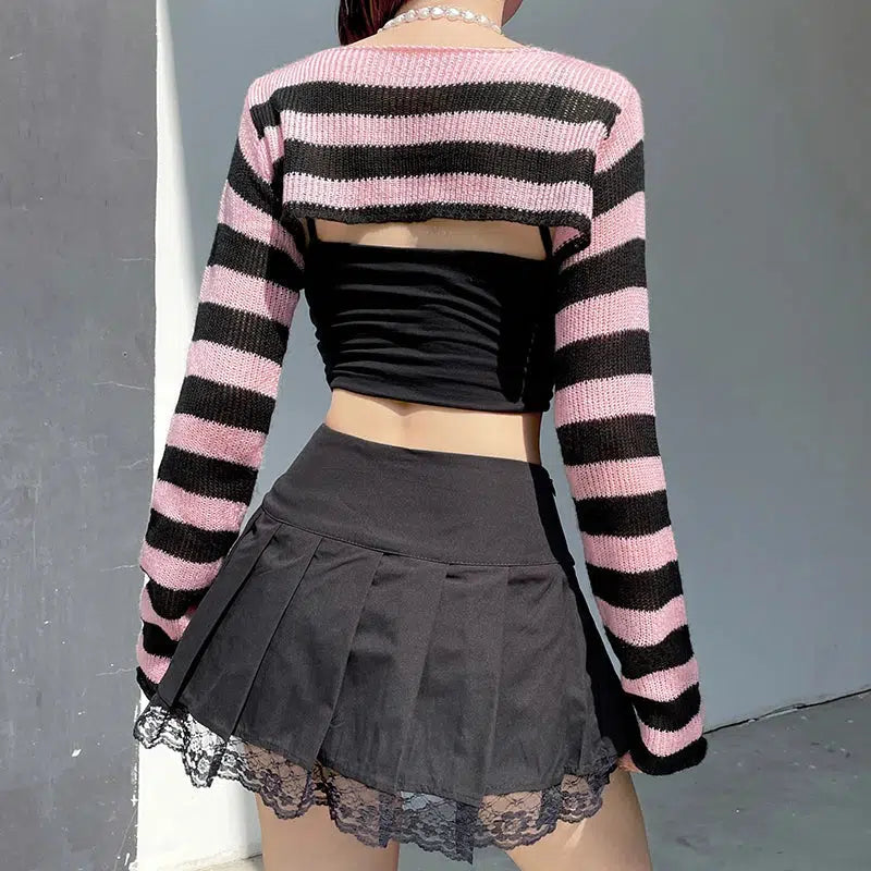 Style Core Aesthetics, New Style Trends - Goth Striped Knitted Shrug Sweater Style Core Aesthetics, New Style Trends - Goth Striped Knitted Shrug Sweater