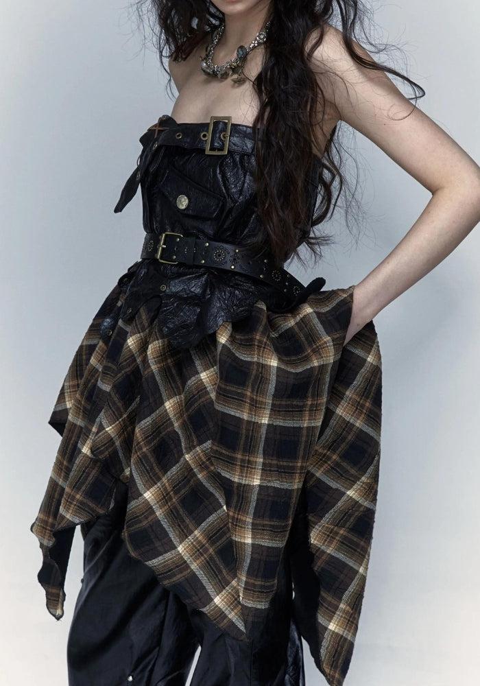 Style Core Aesthetics, New Style Trends - Grunge Faux Leather Plaid Midi Skirt Style Core Aesthetics, New Style Trends - Grunge Faux Leather Plaid Midi Skirt