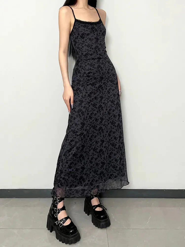 Style Core Aesthetics, New Style Trends - Grunge Floral Printed Maxi Dress Style Core Aesthetics, New Style Trends - Grunge Floral Printed Maxi Dress